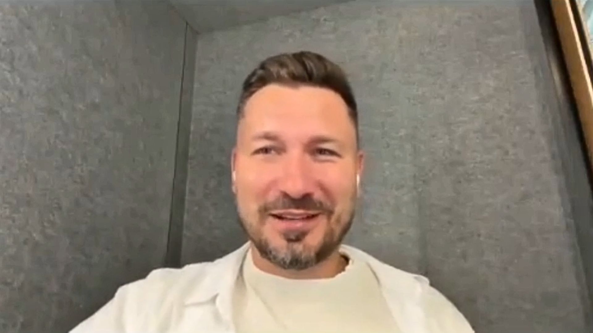 Как стать AI-Native компанией и развивать это - семинар «ИнтенсИИв» смотреть онлайн