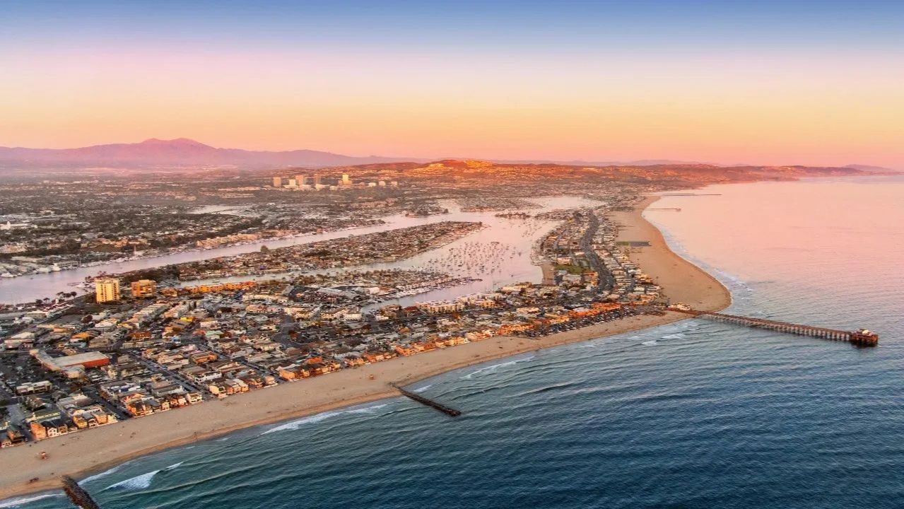 Ньюпорт-Бич, Калифорния - Newport Beach, California