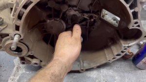 Лада веста робот дергалась при трогании. Причины и устранение неисрпавности.