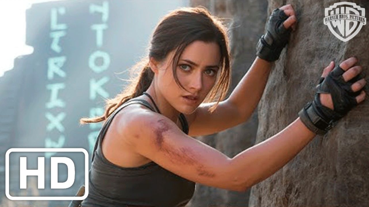 ЛАРА КРОФТ: РАСХИТИТЕЛЬНИЦА ГРОБНИЦ ИГРОФИЛЬМ смотреть онлайн