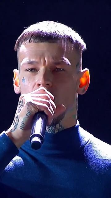 Всё тише ветви мне стучат в окно смотреть онлайн