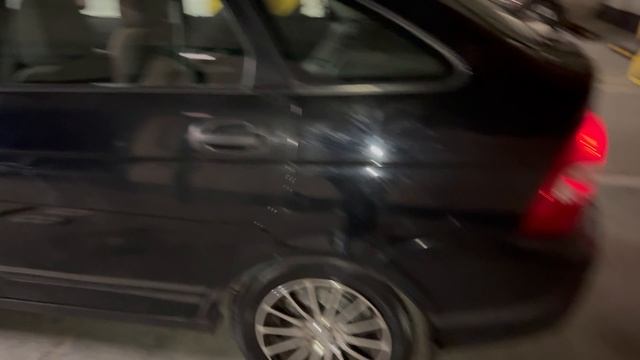 Lada Приора Хэтчбек Цвет космос(сине-черный)