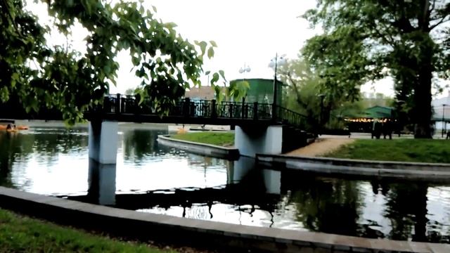 Барнаул. Парк Изумрудный. Пруд смотреть онлайн