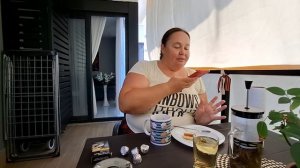 ТОРТИК НА МЕНЯ ДЕЙСТВУЕТ ОЧЕНЬ БЛАГОТВОРНО