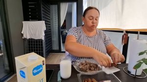 СЕЙЧАС АКРОМЯ ГОВЯДИНЫ НИЧЕГО НЕ ЕМ