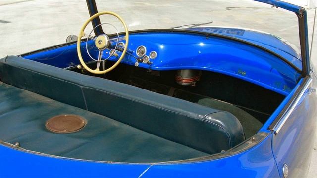 Davis Divan (1947-1949) смотреть онлайн