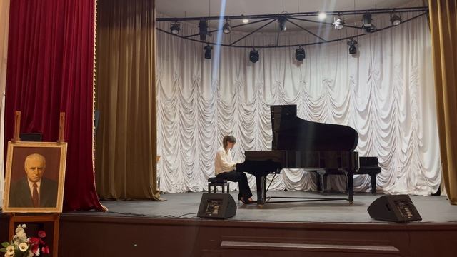 Калуцкая Анастасия 1 курс отделения спец.фортепиано колледжа им. Г.В Свиридова «Скерцо» Ю. Полунин