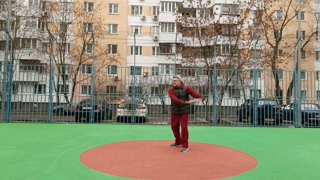 Упражнения с палочкой для Тайцзи (15) смотреть онлайн