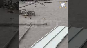 Дубай ушёл под воду после мощных дождей — по улицам плывут люксовые спорткары