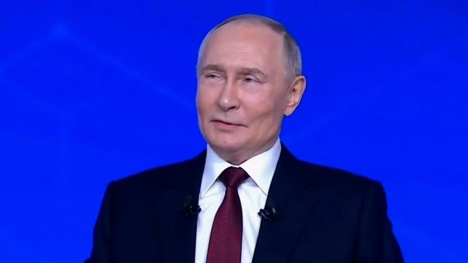 Путин объяснил высказывание про "европейских подсвинков" смотреть онлайн