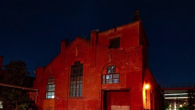 "В ДЕБРЯХ ПИТЕРСКИХ ТРУЩОБ"... (Фото гр. "ЗАКОУЛКИ ПЕТЕРБУРГА"), музыка - "НЕИССЛЕДОВАННЫЙ КВАДРАТ" смотреть онлайн