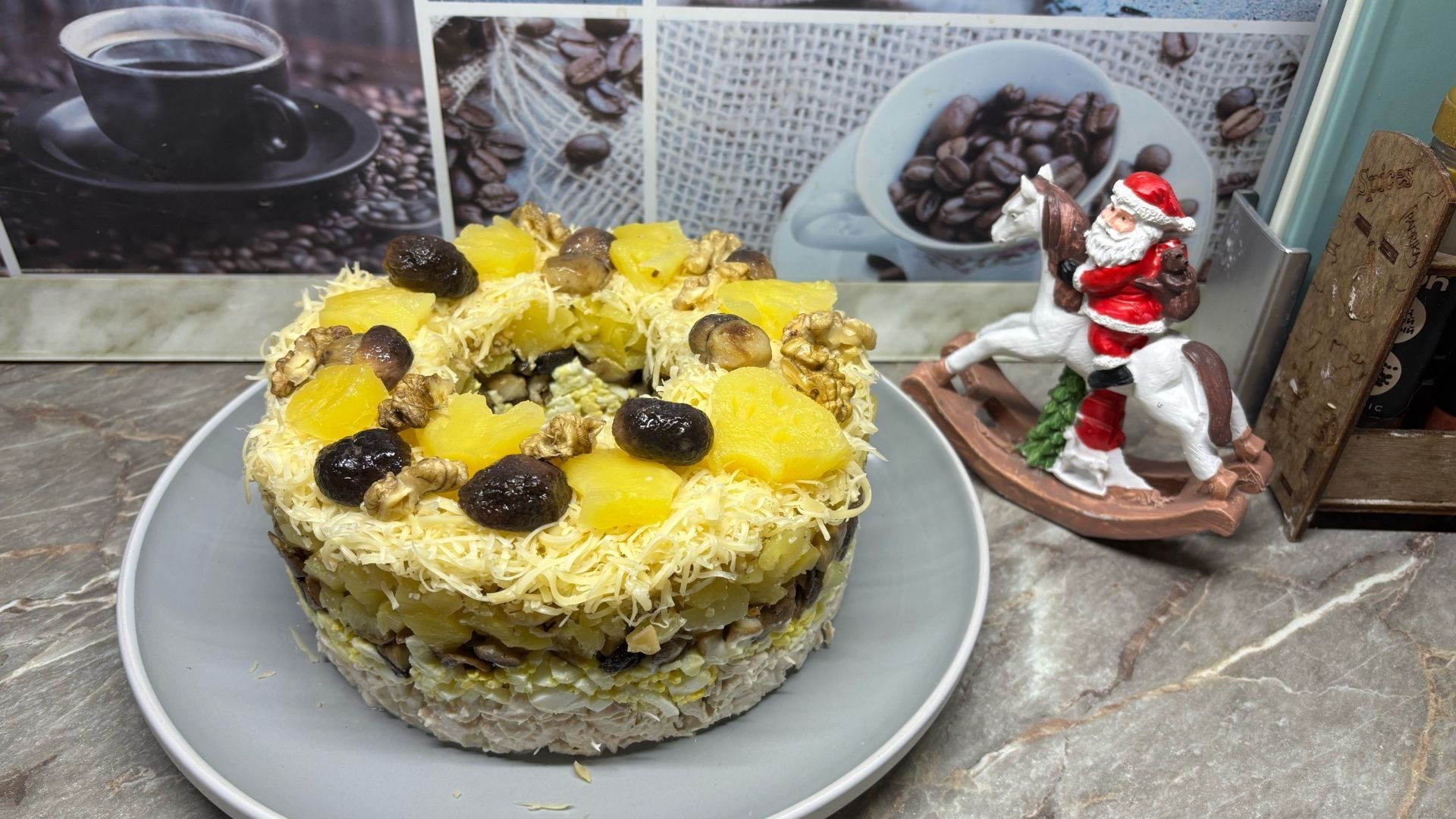 САЛАТ,  который ешь и не можешь остановиться!! Настоящее УКРАШЕНИЕ ВАШЕГО СТОЛА!!