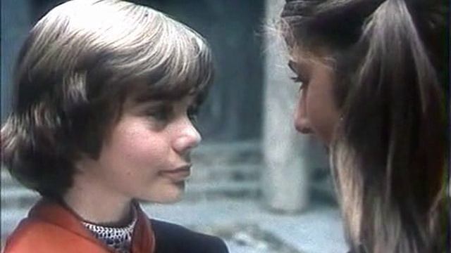 Gorod Город Алиса Гостья из будущего смотреть онлайн