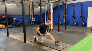 Растяжка задней поверхности бедра в позиции выпада / Hamstring Stretch