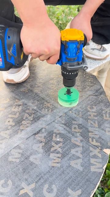 Шуруповерт 21 В 150 Нм 2 смотреть онлайн