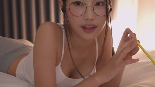 Quiet Coloring ASMR [Crystal]