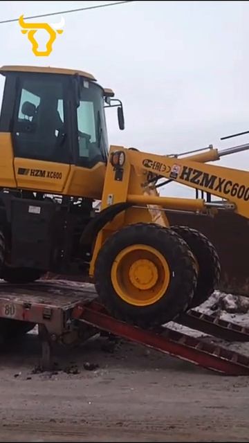 Отправили фронтальный погрузчик HZM XC600 из Красноярска в Киселёвск.
