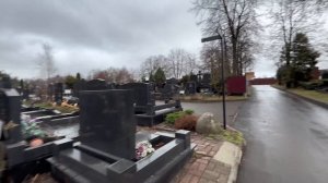 УМЕР В ХОСПИСЕ И ХОРОНИЛИ В ЗАКРЫТОМ ГРОБУ ... МОГИЛА ЕВГЕНИЯ МЕНЬШОВА | ТРОЕКУРОВСКОЕ КЛАДБИЩЕ