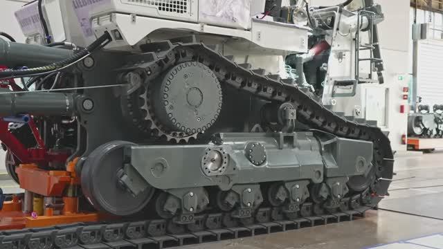 Производство Бульдозеров Liebherr , Обзор Завода PR 716–PR 776 смотреть онлайн