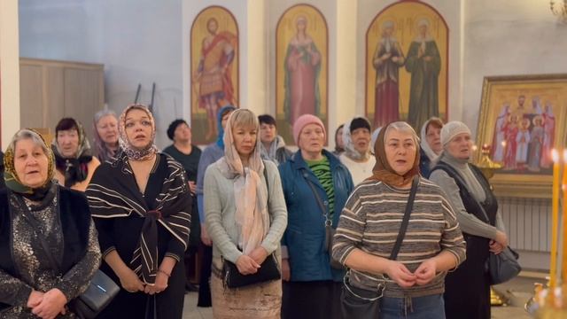 МИТРОПОЛИТ ИГНАТИЙ СОВЕРШИЛ БОЖЕСТВЕННУЮ ЛИТУРГИЮ В НИКОЛО-ТИХВИНСКОМ СОБОРНОМ ХРАМЕ Г. САРАТОВА смотреть онлайн