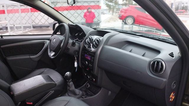 Renault Duster смотреть онлайн