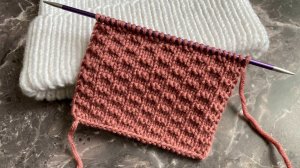 Простой теневой узор для базовых вещей