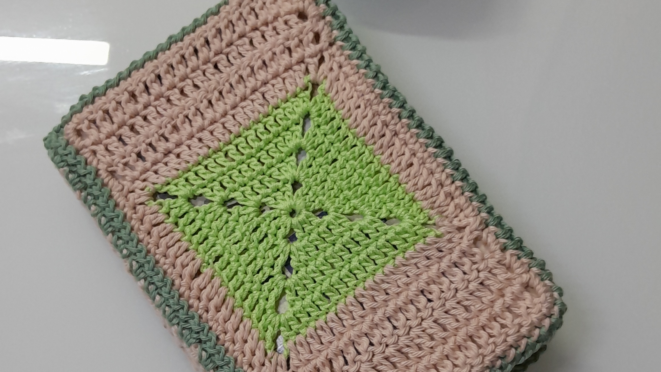 Обложка для книги...Отчёт - декабрь в "сп-дама сдавала в багаж..." смотреть онлайн