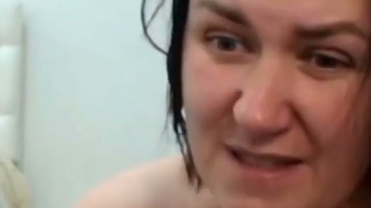 Плохо продуманный сценарий её контента смотреть онлайн