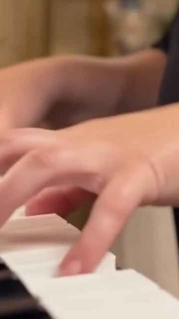 Игорь разучил песню-неба блик-Анна Сотникова-V.A.S.H смотреть онлайн