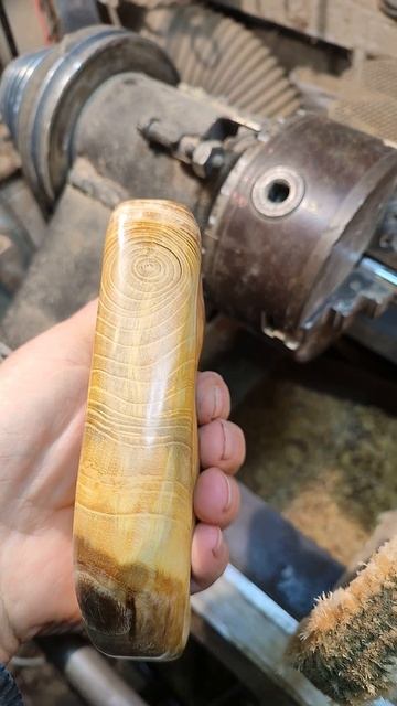 Эргономичная рукоятка из дерева. смотреть онлайн