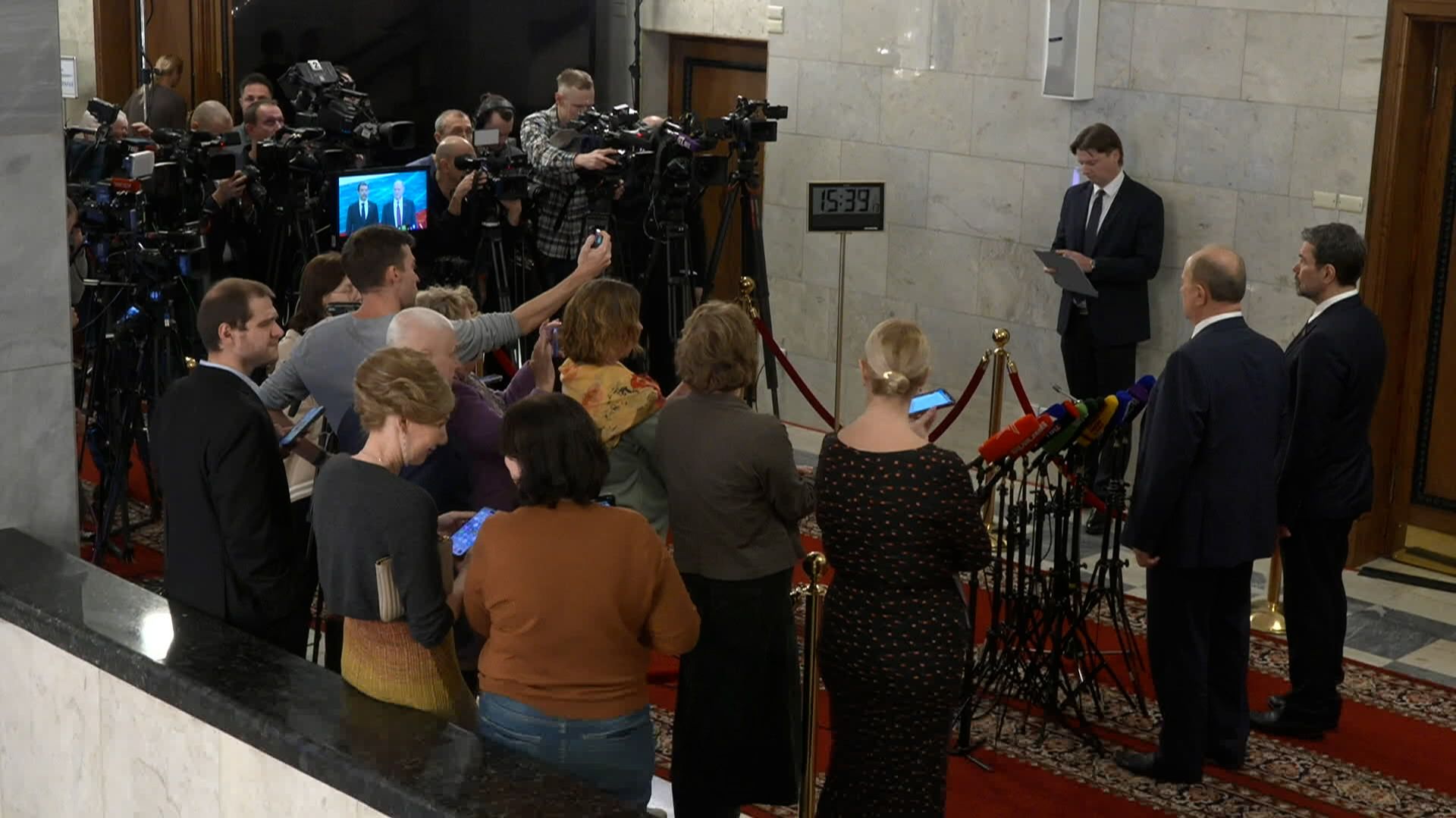 Г.А. Зюганов прокомментировал прямую линию с В.В. Путиным смотреть онлайн