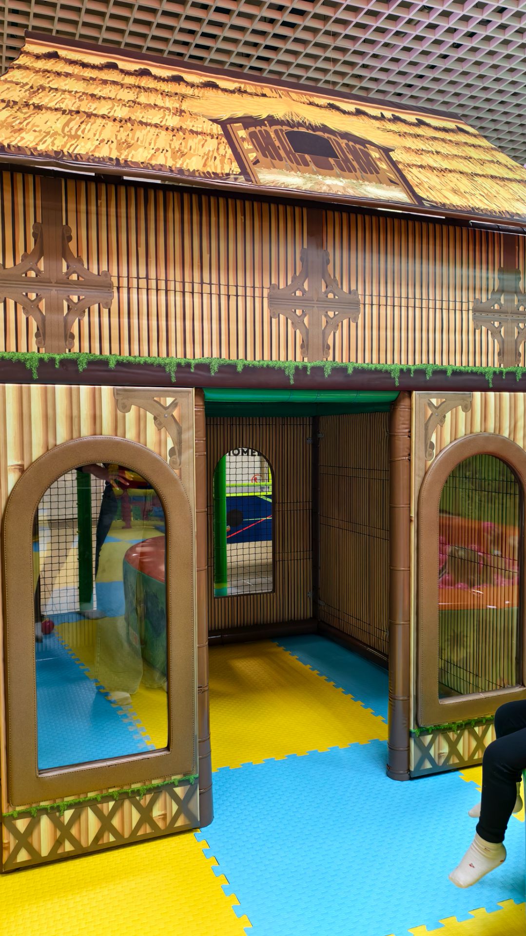 Домик тематический смотреть онлайн