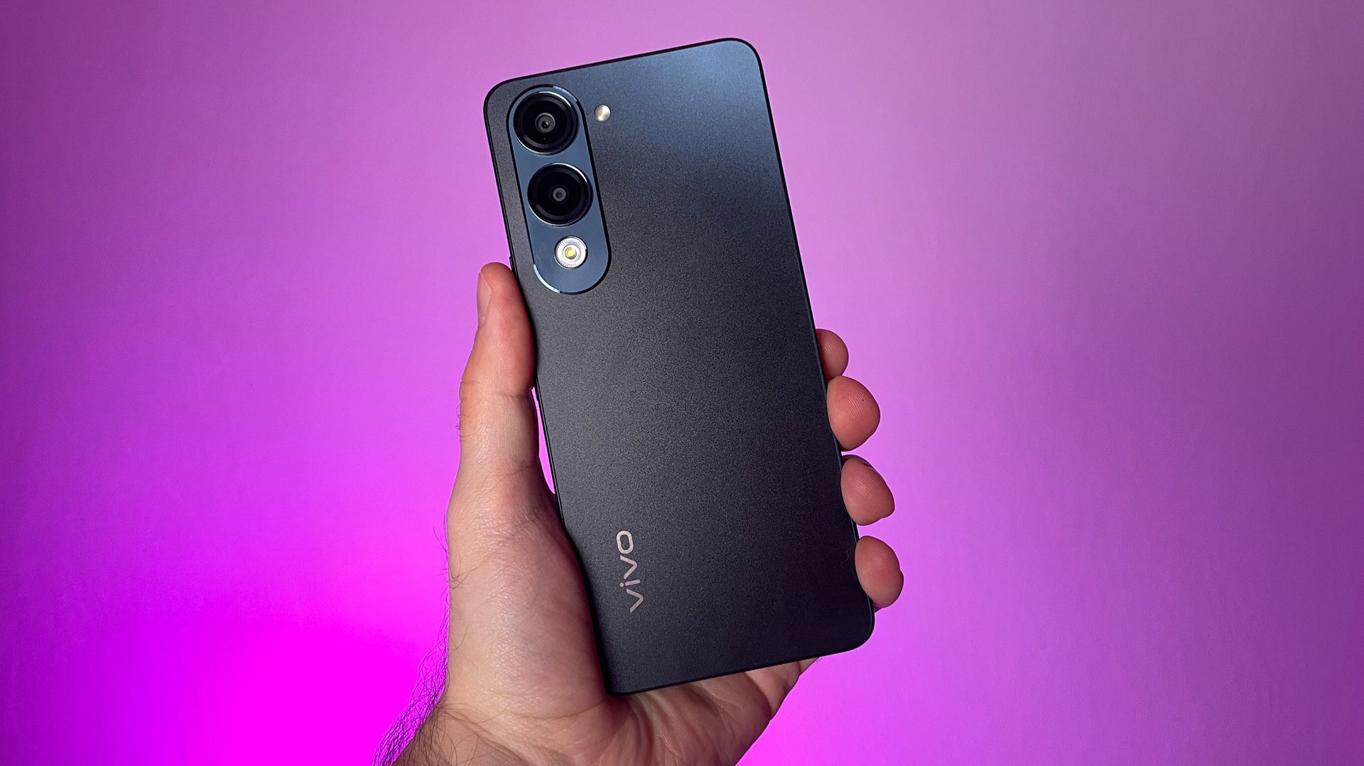 БОЛЬШОЙ ДИСПЛЕЙ 90 ГЦ И ЁМКАЯ БАТАРЕЯ - ЭТО VIVO Y04s смотреть онлайн