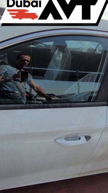 Доступен к заказу самый бюджетный автомобиль - MG5 смотреть онлайн