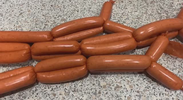 Сосиски домашнего приготовления. Быстро и очень вкусно! смотреть онлайн