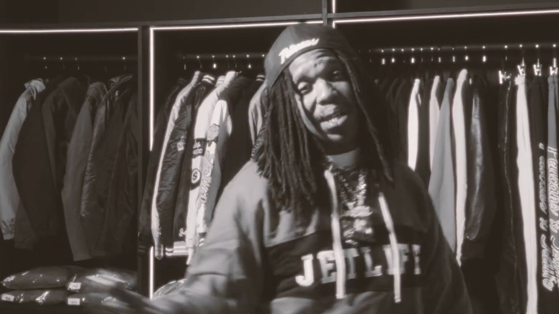 CURREN$Y — STORE OWNERS ft. LE$ смотреть онлайн