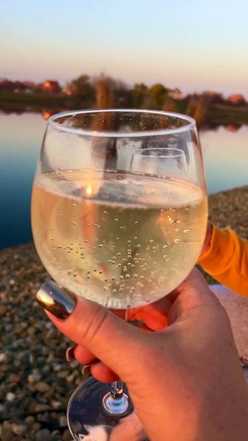 А можно мне в один бокал