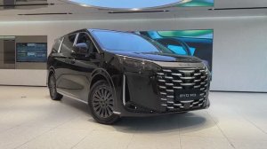 BYD M9 PHEV 2025 обзор