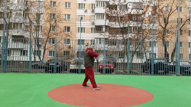 Упражнения с палочкой для Тайцзи (17) смотреть онлайн