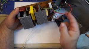 Нет регулировки по току ,блок питания