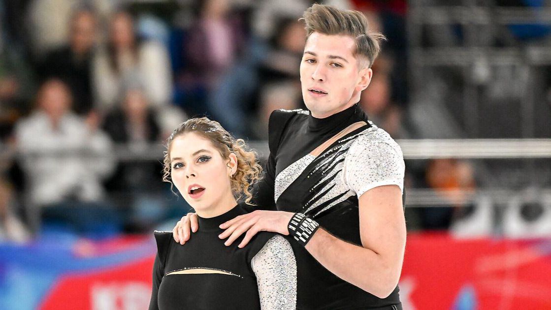 Первые места спортивных пар на чемпионате России по фигурному катанию 2026. смотреть онлайн