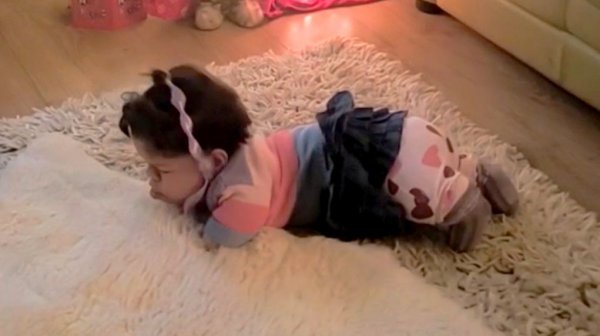 Олюшка с косичкой