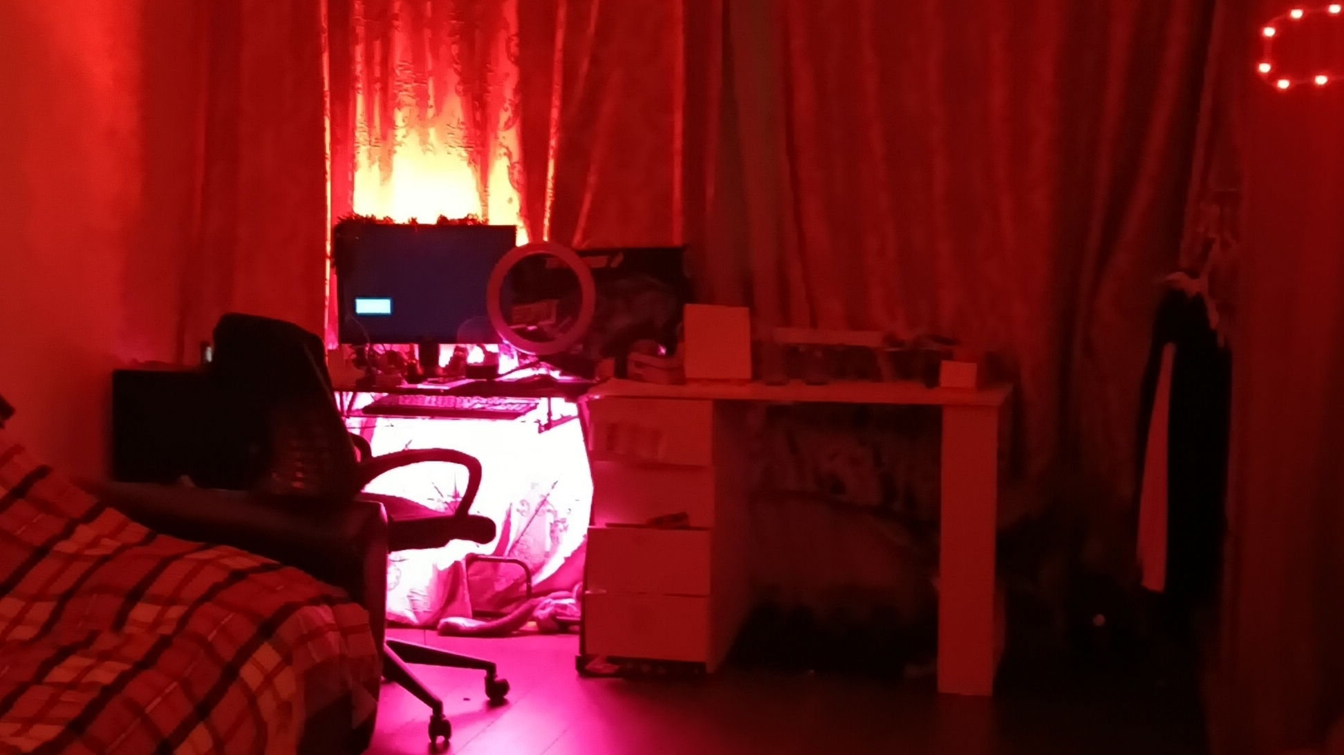 чёрный мерседес