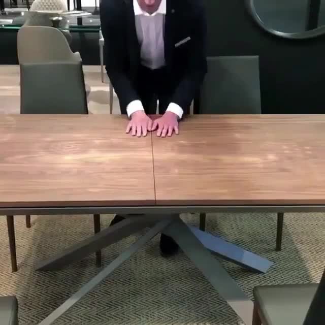 Удобный стол. смотреть онлайн