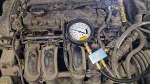 ✅️ Ford Focus 1.6 2008 110000км: замер давления топлива