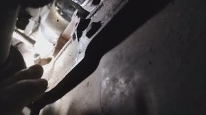 Где находится датчик коленвала двигатель QG15DE Nissan