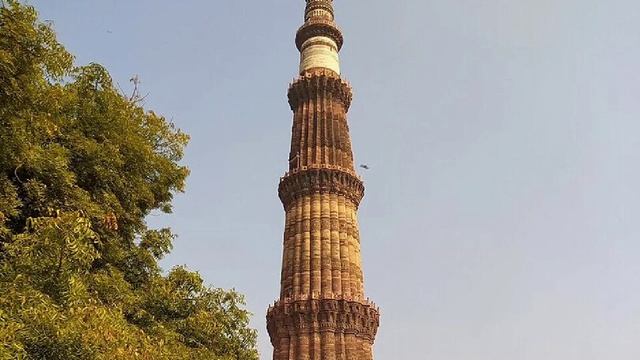 Минарет Кутб-Минар