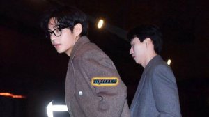 Тэхен сегодня прибыл на свадьбу