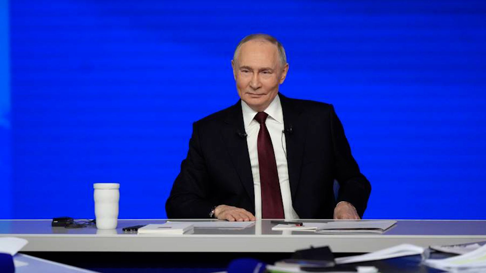 ПРЯМАЯ ЛИНИЯ С ВЛАДИМИРОМ ПУТИНЫМ - 2025. ИТОГИ смотреть онлайн