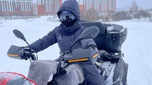 Покатушки плюшки. Засадили квадроцикл в снег. Kayo au200.